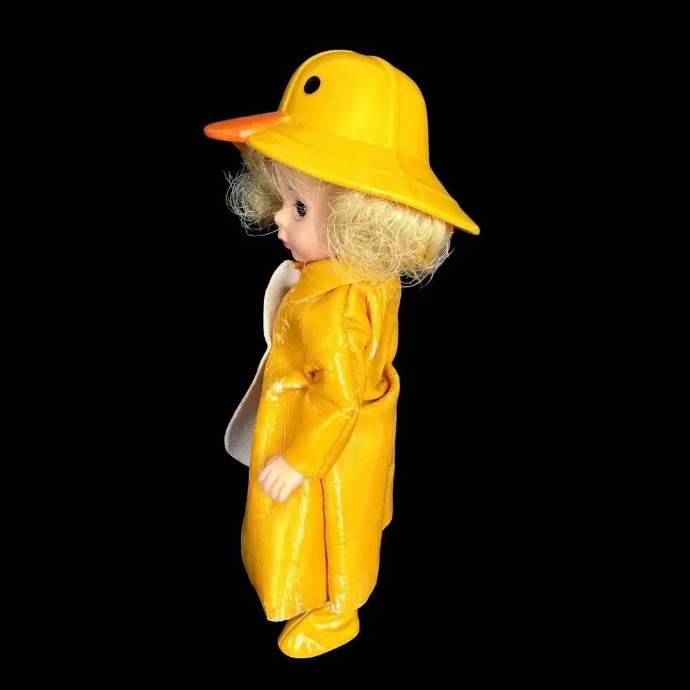 Vtg Madame Alexander It’s Raining Doll 5 in Blonde Blue Sleep Eyes Yellow Duck
